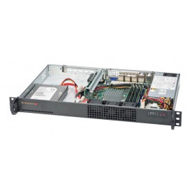 Supermicro SuperServer SYS-5018A-TN7B pod kątem