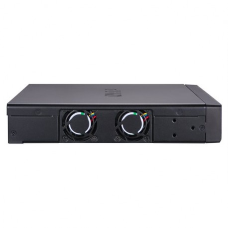 QNAP QSW-1208-8C